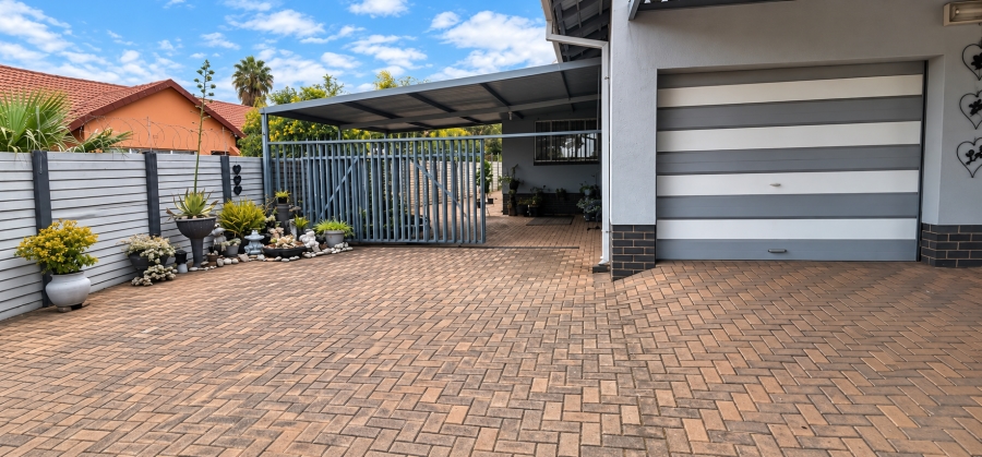3 Bedroom Property for Sale in Vanderbijlpark CE Gauteng
