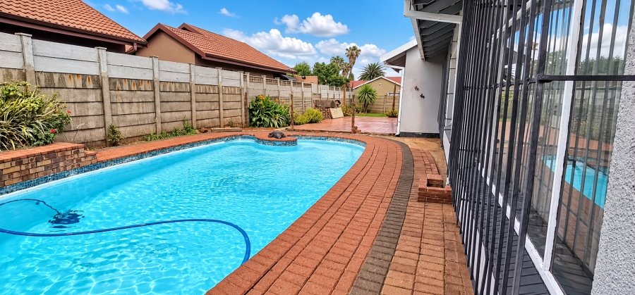 3 Bedroom Property for Sale in Vanderbijlpark CE Gauteng