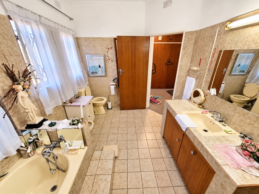 3 Bedroom Property for Sale in Vanderbijlpark SE 2 Gauteng
