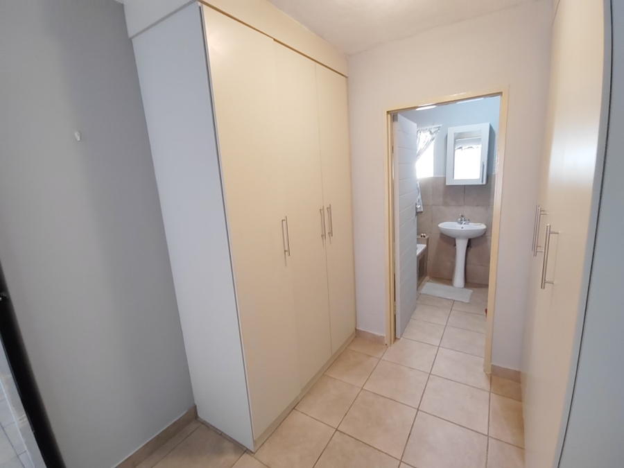2 Bedroom Property for Sale in Montana Gauteng