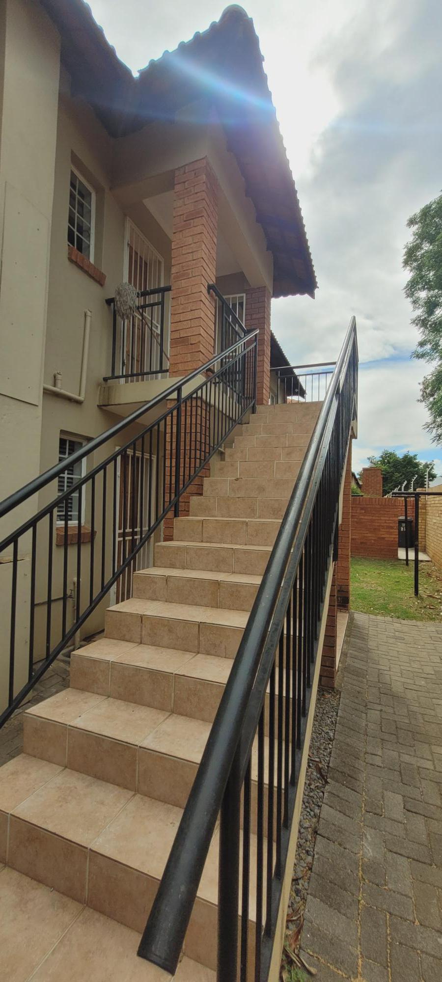 2 Bedroom Property for Sale in Montana Gauteng