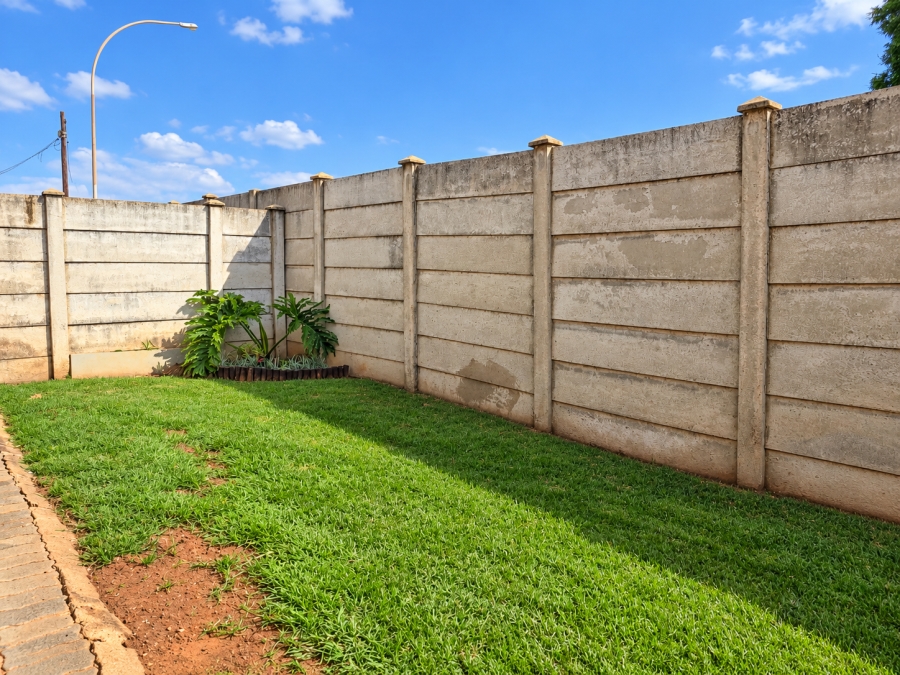 2 Bedroom Property for Sale in Riversdale Gauteng