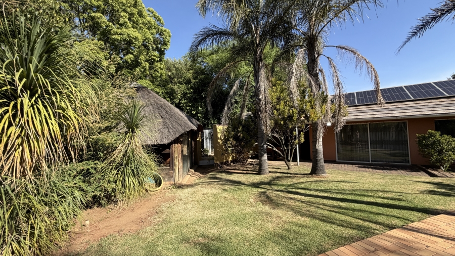 4 Bedroom Property for Sale in Farrarmere Gauteng