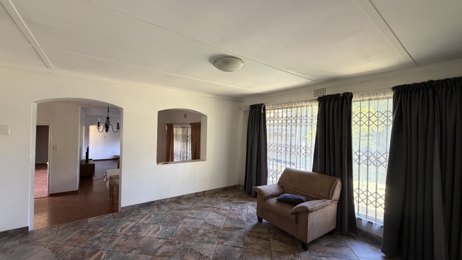 4 Bedroom Property for Sale in Farrarmere Gauteng