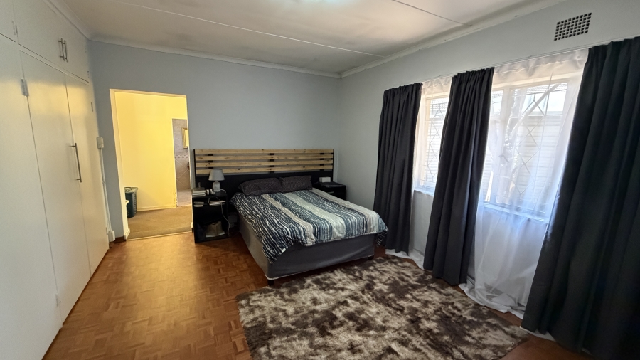 4 Bedroom Property for Sale in Farrarmere Gauteng