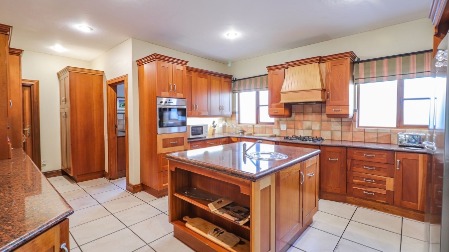 4 Bedroom Property for Sale in Dainfern Gauteng