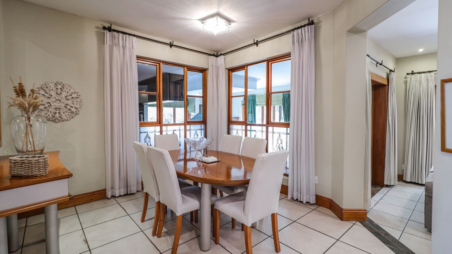 4 Bedroom Property for Sale in Dainfern Gauteng