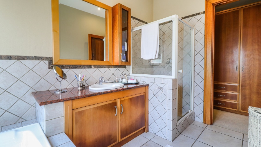 4 Bedroom Property for Sale in Dainfern Gauteng