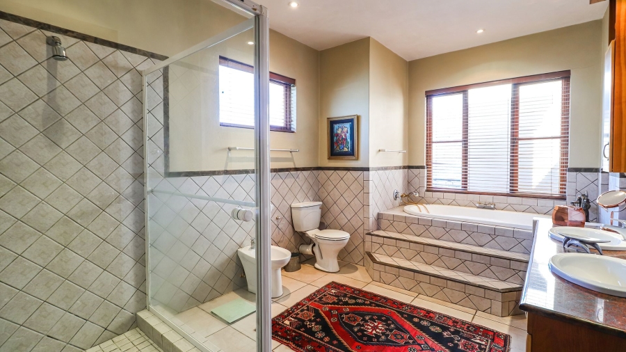 4 Bedroom Property for Sale in Dainfern Gauteng