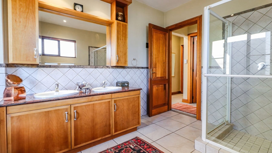 4 Bedroom Property for Sale in Dainfern Gauteng