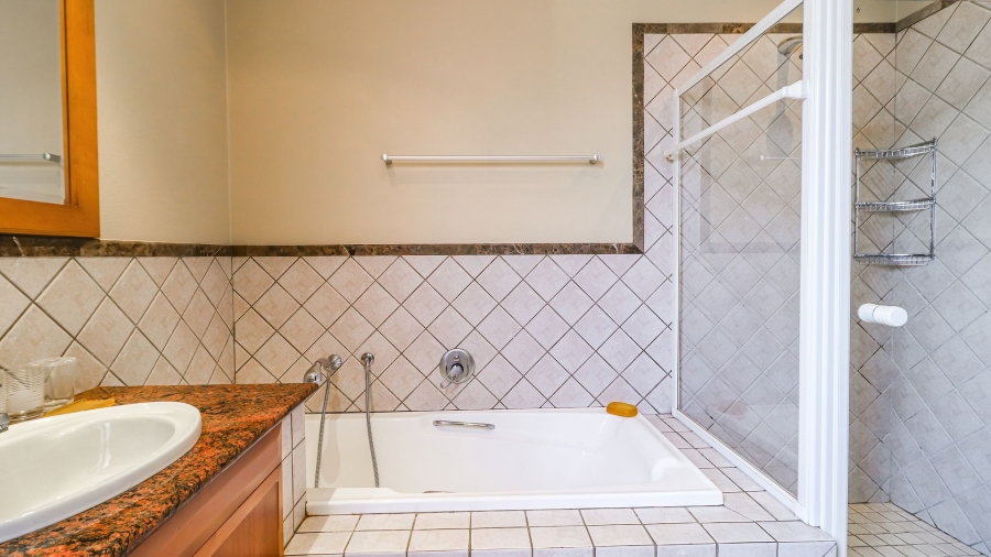 4 Bedroom Property for Sale in Dainfern Gauteng