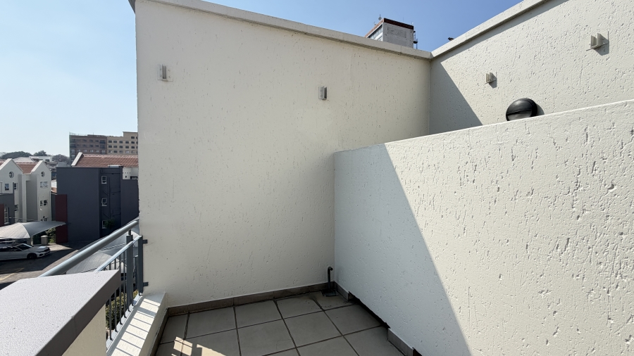 1 Bedroom Property for Sale in Ferndale Gauteng