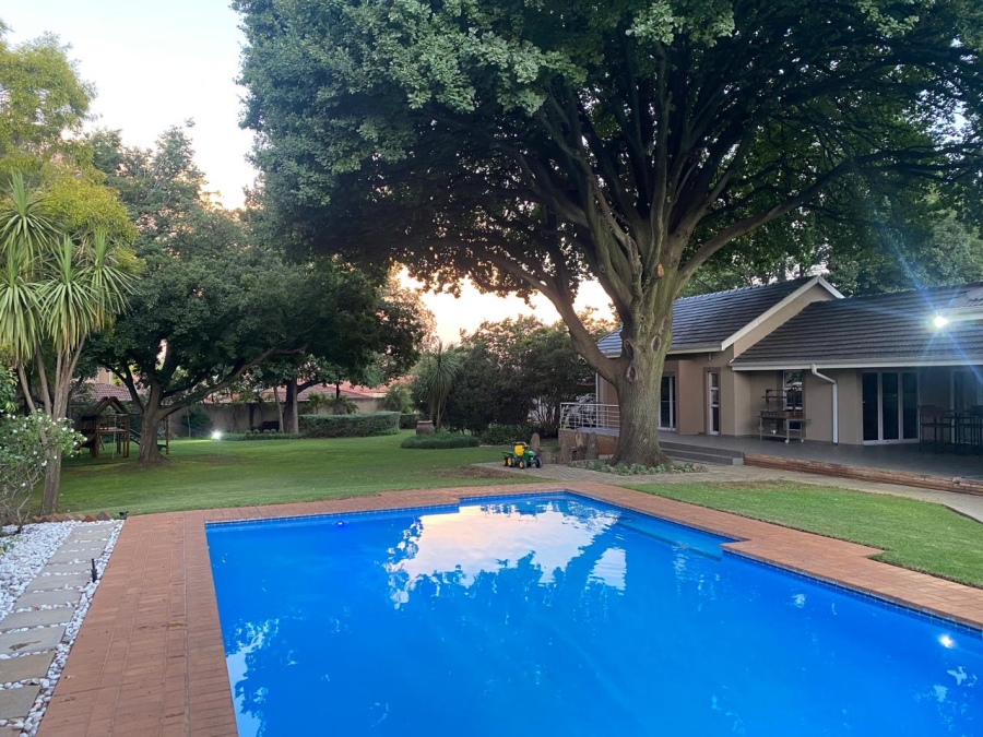 5 Bedroom Property for Sale in Vanderbijlpark SW 5 Gauteng