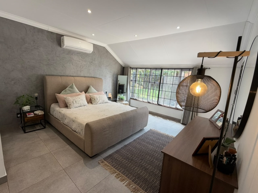 5 Bedroom Property for Sale in Vanderbijlpark SW 5 Gauteng