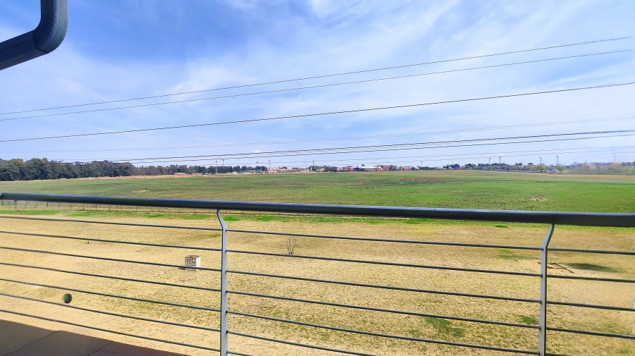 2 Bedroom Property for Sale in Riverspray Lifestyle Estate Gauteng