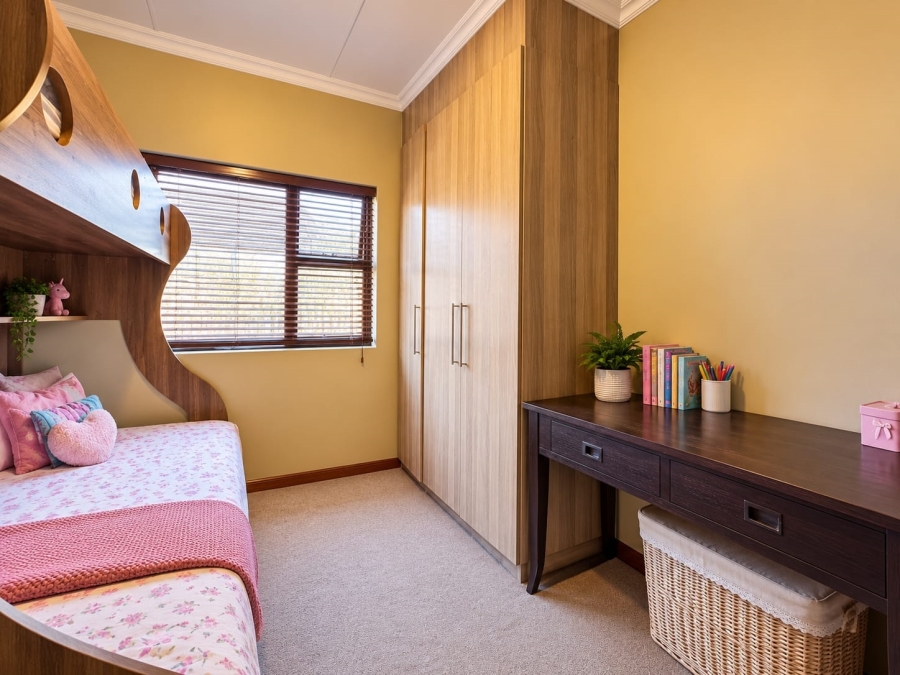 2 Bedroom Property for Sale in Noordwyk Gauteng