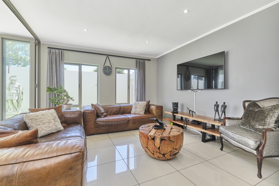 3 Bedroom Property for Sale in Bryanston Gauteng