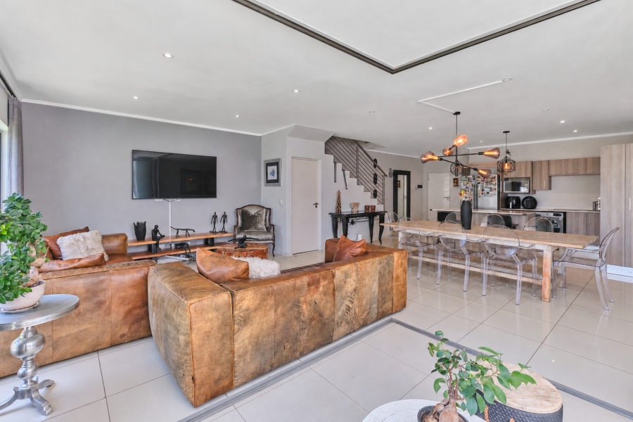 3 Bedroom Property for Sale in Bryanston Gauteng
