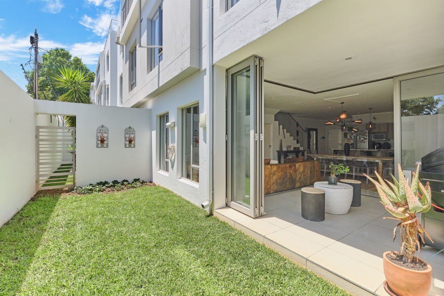 3 Bedroom Property for Sale in Bryanston Gauteng