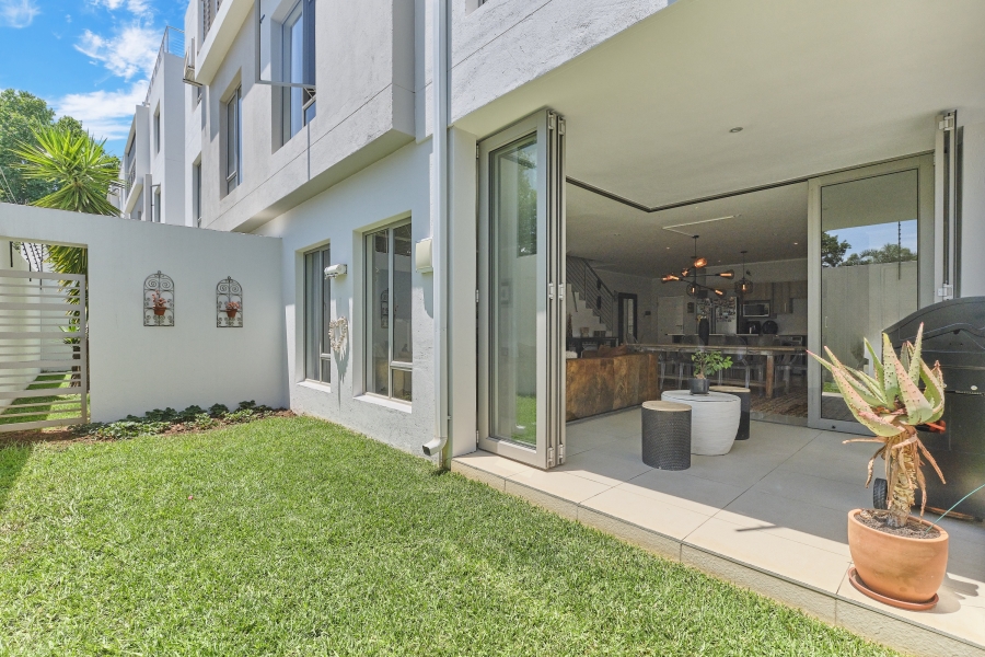 3 Bedroom Property for Sale in Bryanston Gauteng