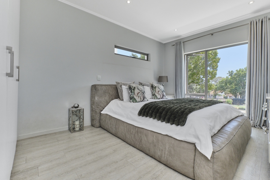 3 Bedroom Property for Sale in Bryanston Gauteng