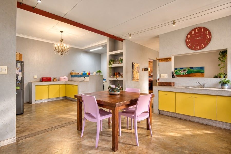 8 Bedroom Property for Sale in Westcliff Gauteng