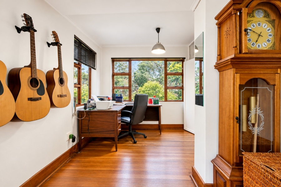 8 Bedroom Property for Sale in Westcliff Gauteng