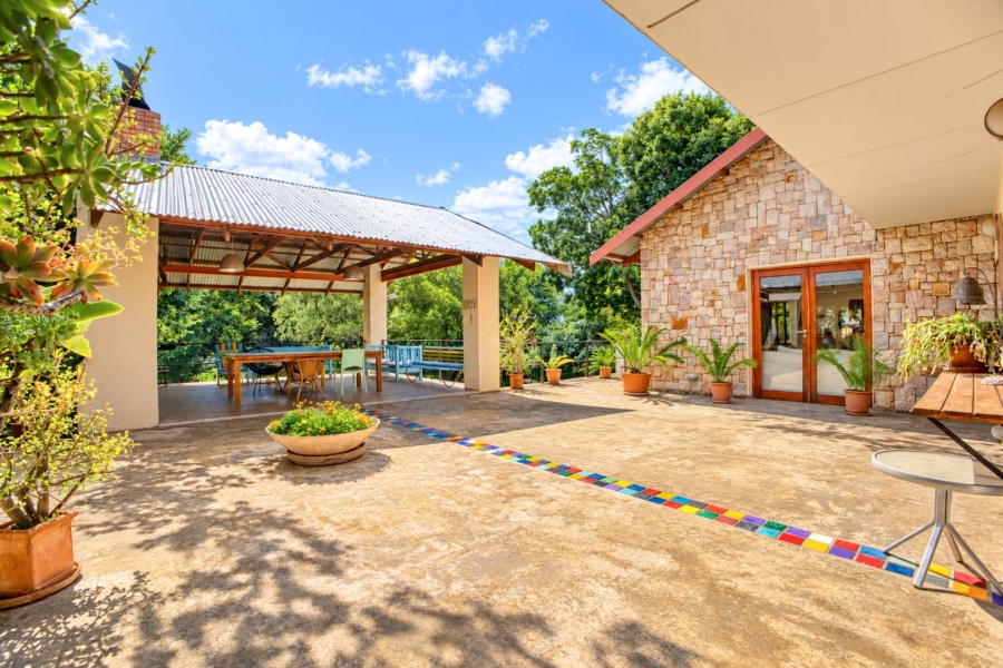 8 Bedroom Property for Sale in Westcliff Gauteng