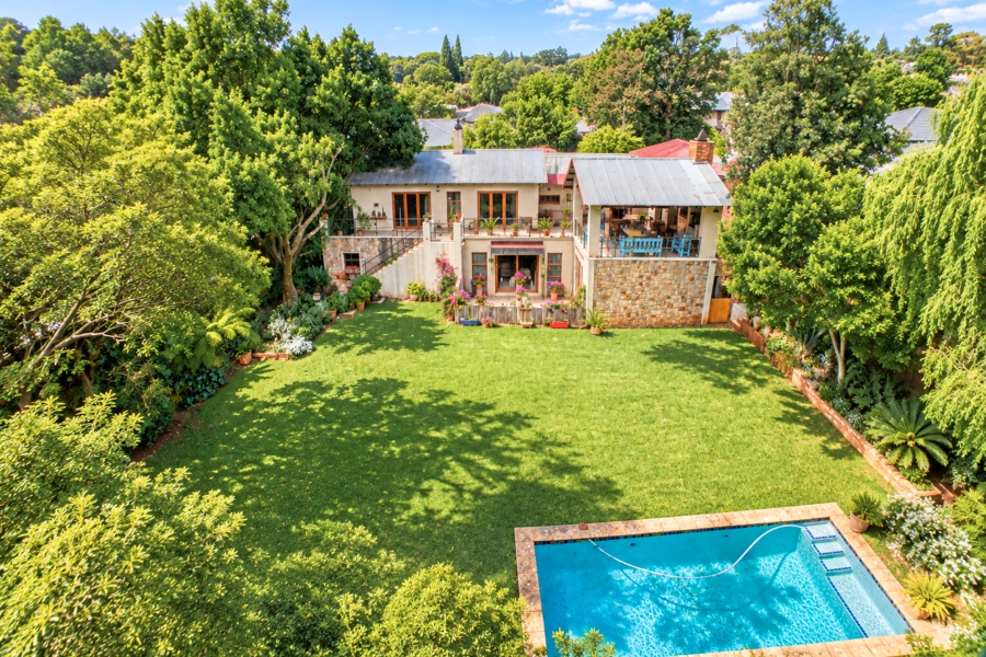 8 Bedroom Property for Sale in Westcliff Gauteng