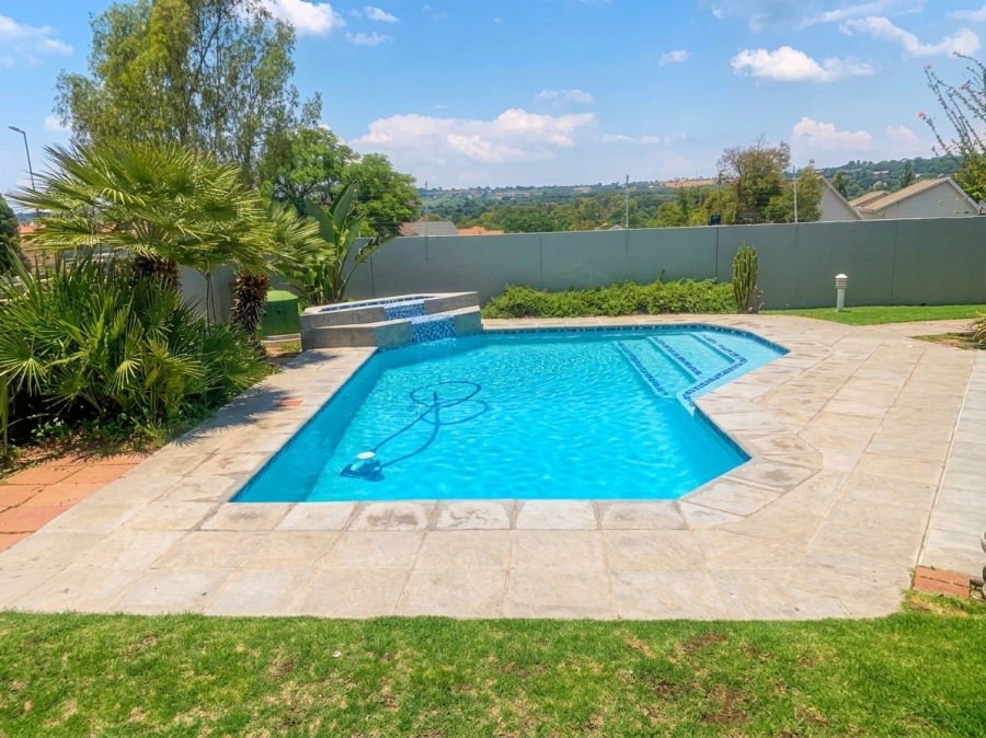 To Let 1 Bedroom Property for Rent in Morningside Gauteng