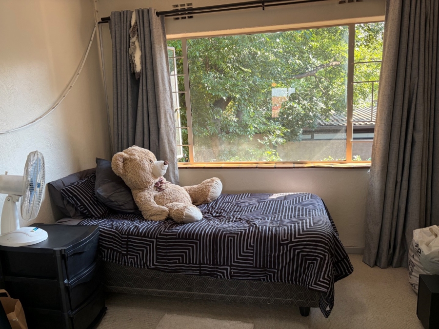 To Let 3 Bedroom Property for Rent in Fairland Gauteng