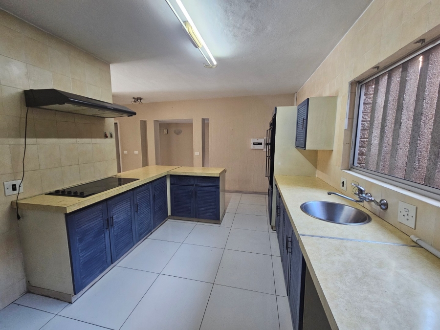 To Let 3 Bedroom Property for Rent in Bramley Gauteng