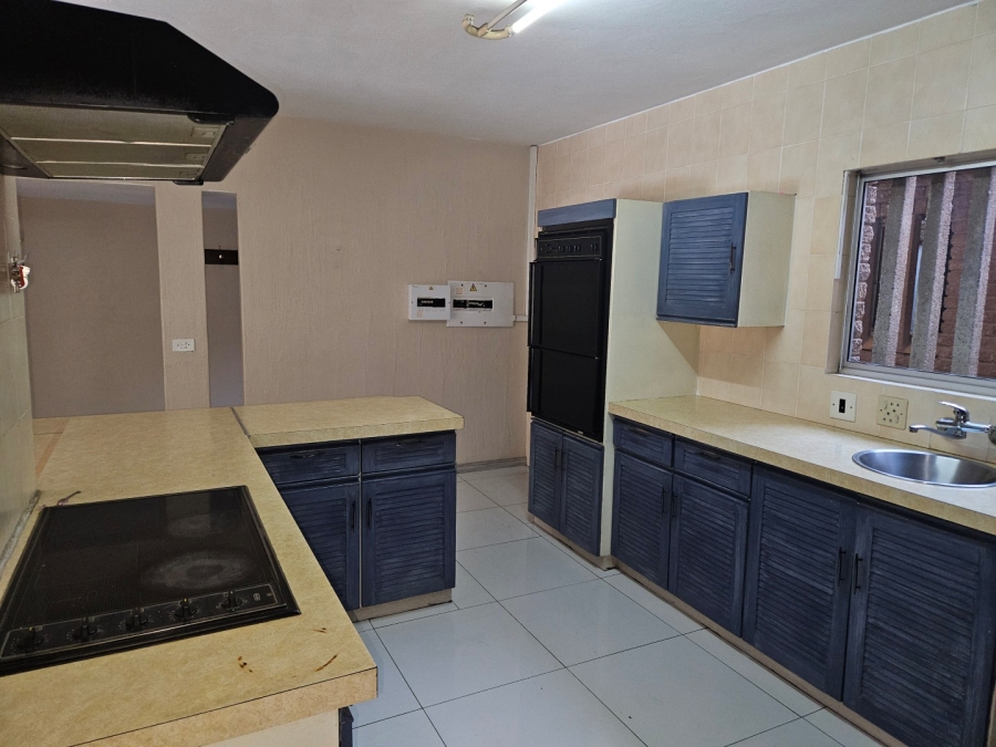 To Let 3 Bedroom Property for Rent in Bramley Gauteng