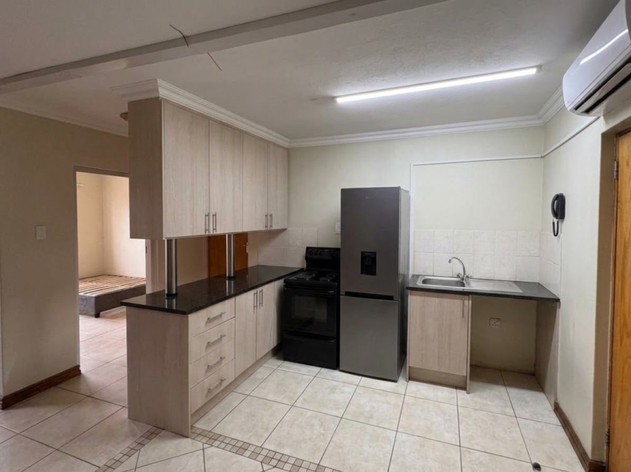 To Let 3 Bedroom Property for Rent in Hatfield Gauteng