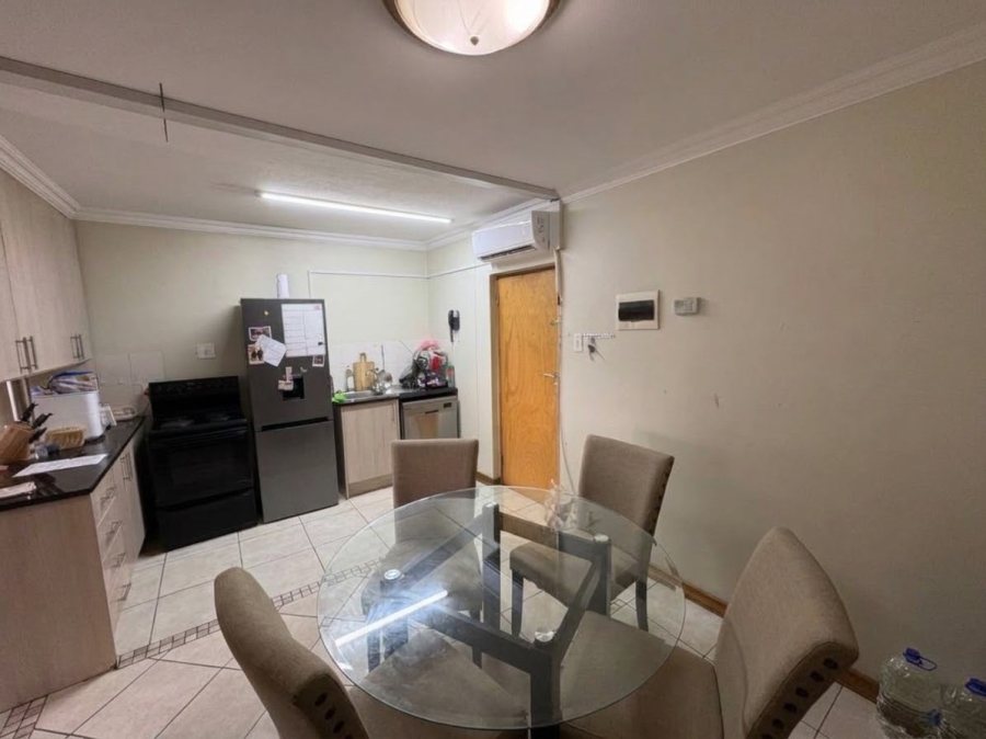 To Let 3 Bedroom Property for Rent in Hatfield Gauteng