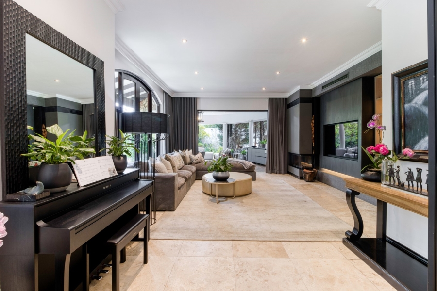 To Let 4 Bedroom Property for Rent in Houghton Estate Gauteng