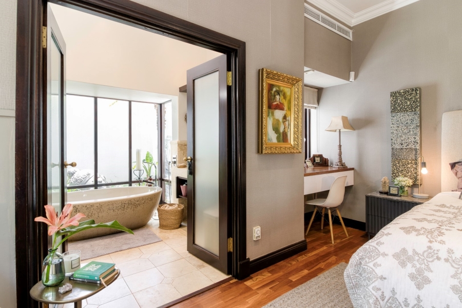 To Let 4 Bedroom Property for Rent in Houghton Estate Gauteng