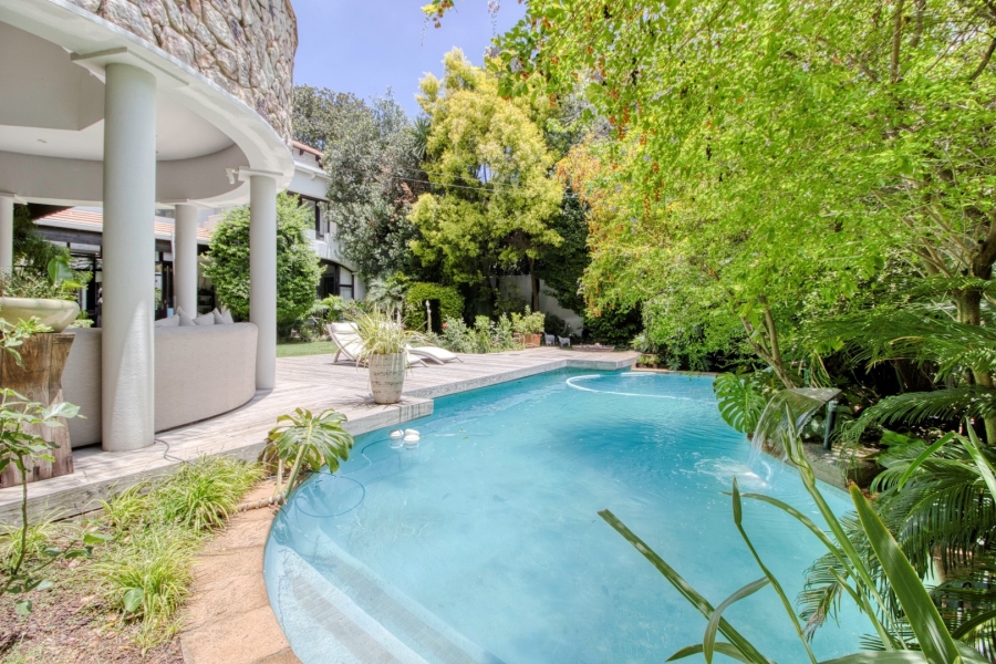 To Let 4 Bedroom Property for Rent in Houghton Estate Gauteng