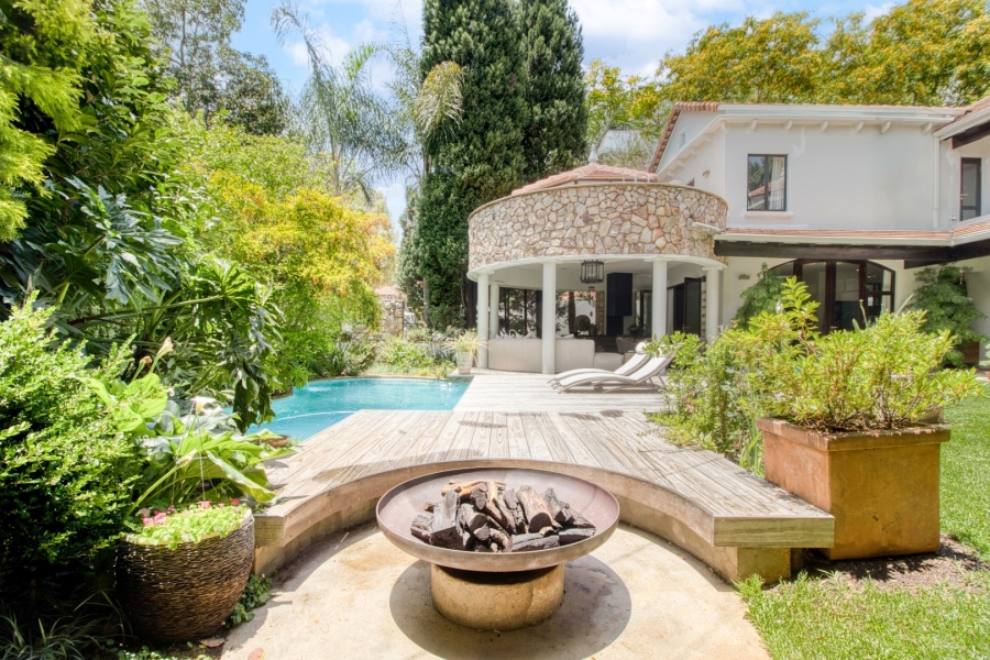 To Let 4 Bedroom Property for Rent in Houghton Estate Gauteng