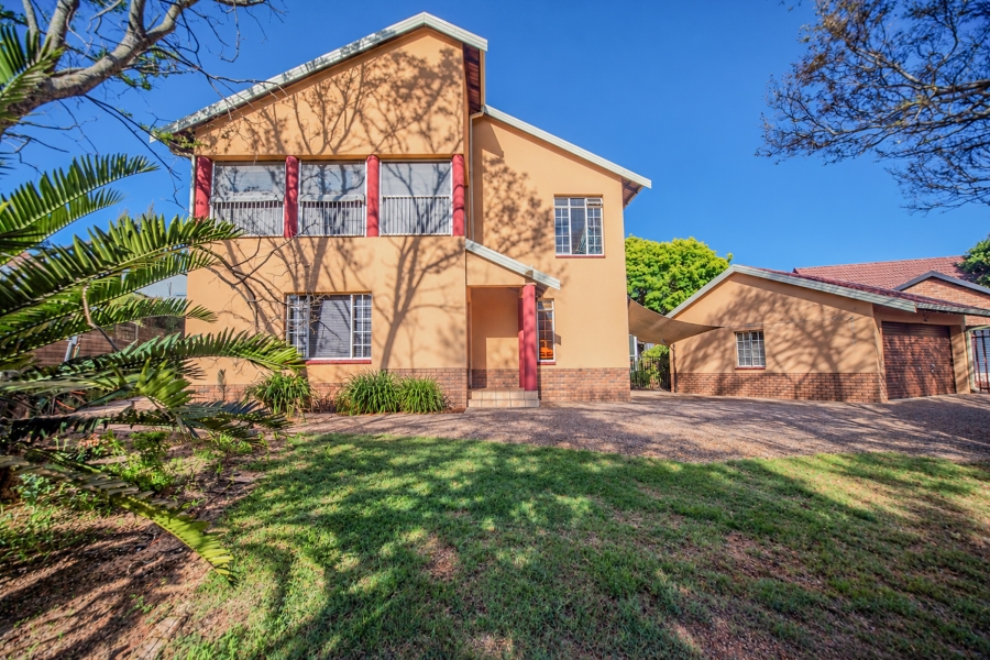 4 Bedroom Property for Sale in Pretorius Park Gauteng