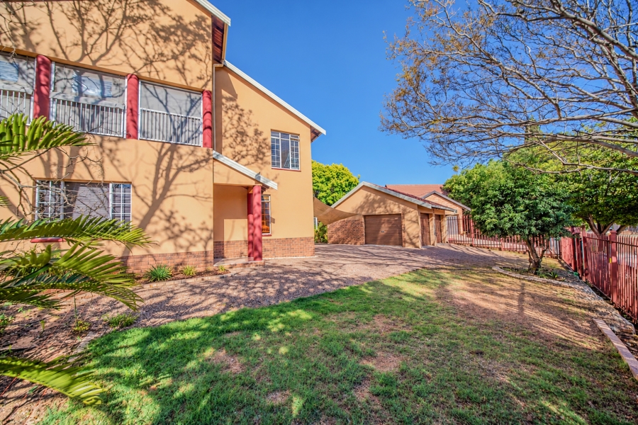 4 Bedroom Property for Sale in Pretorius Park Gauteng