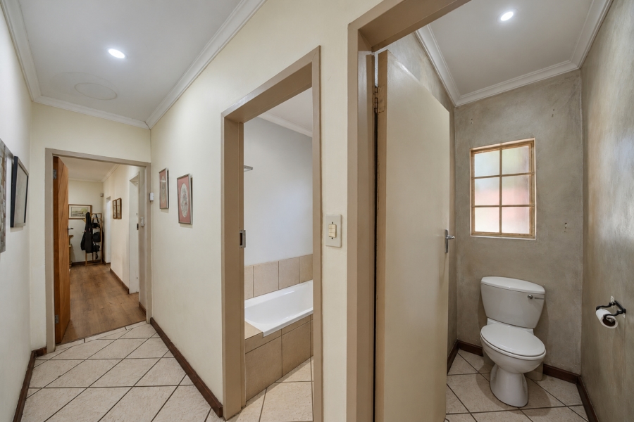 4 Bedroom Property for Sale in Pretorius Park Gauteng