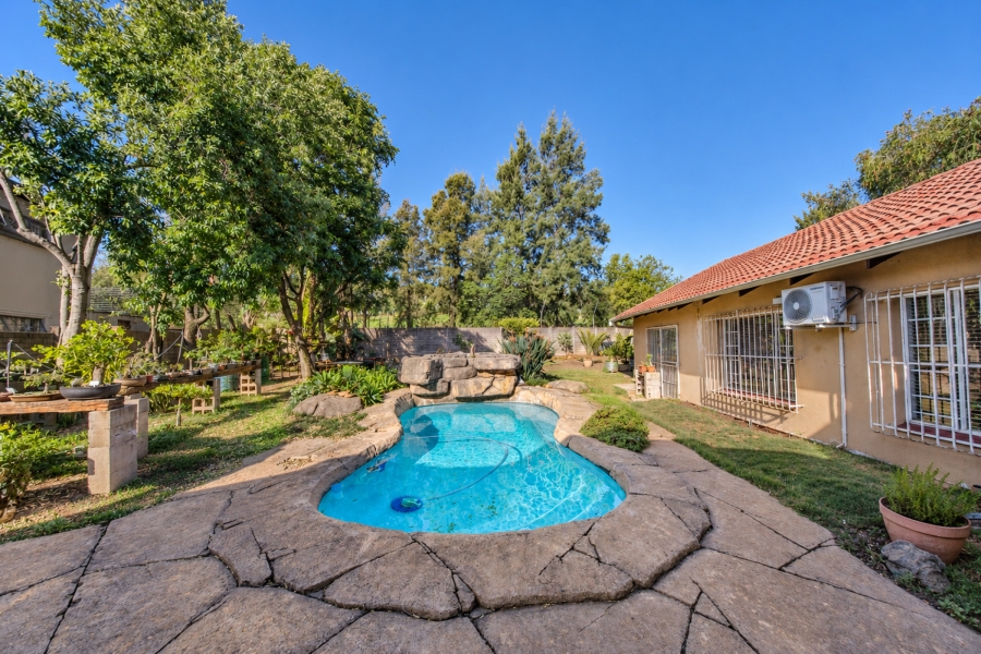 4 Bedroom Property for Sale in Pretorius Park Gauteng