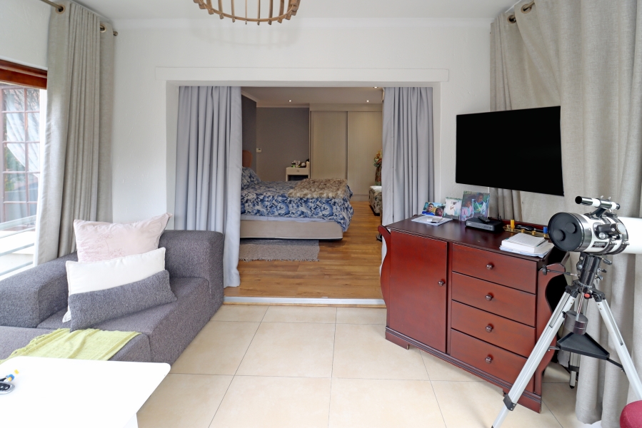 3 Bedroom Property for Sale in Kyalami Gauteng
