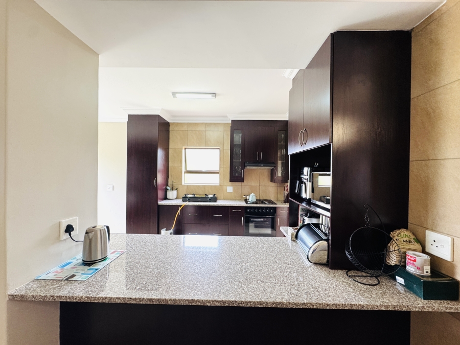 3 Bedroom Property for Sale in Thatchfield Hills Gauteng