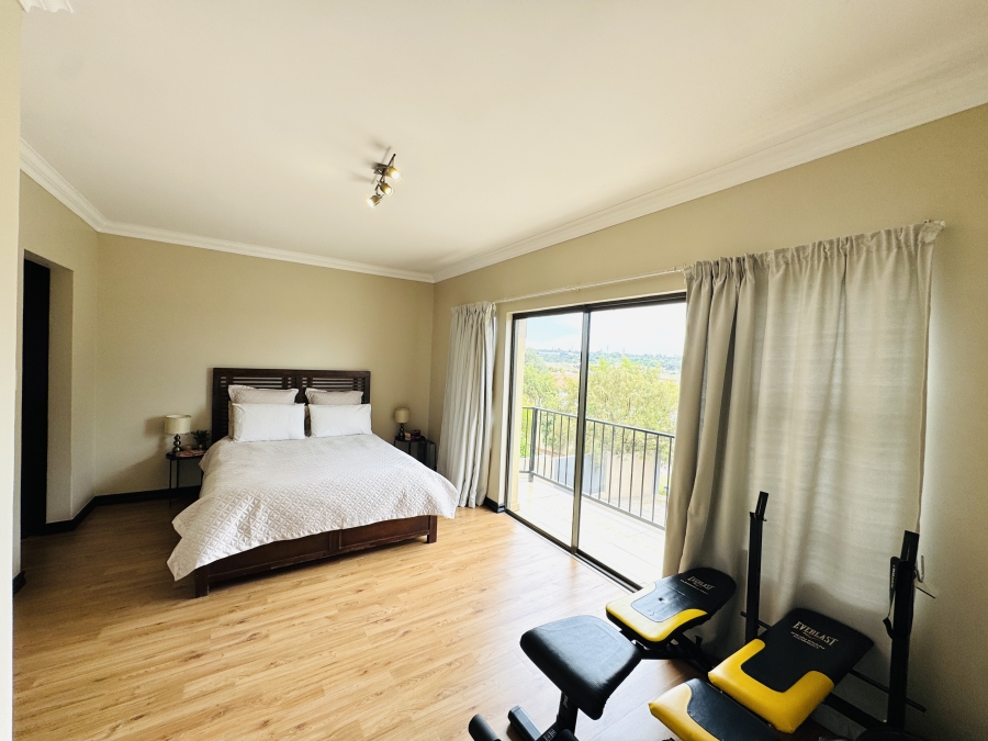 3 Bedroom Property for Sale in Thatchfield Hills Gauteng
