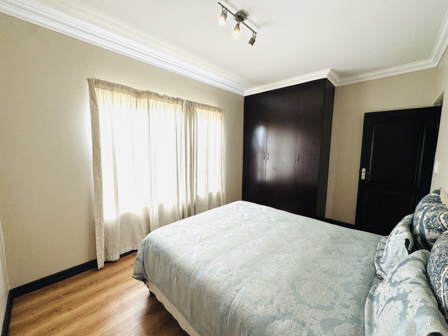 3 Bedroom Property for Sale in Thatchfield Hills Gauteng