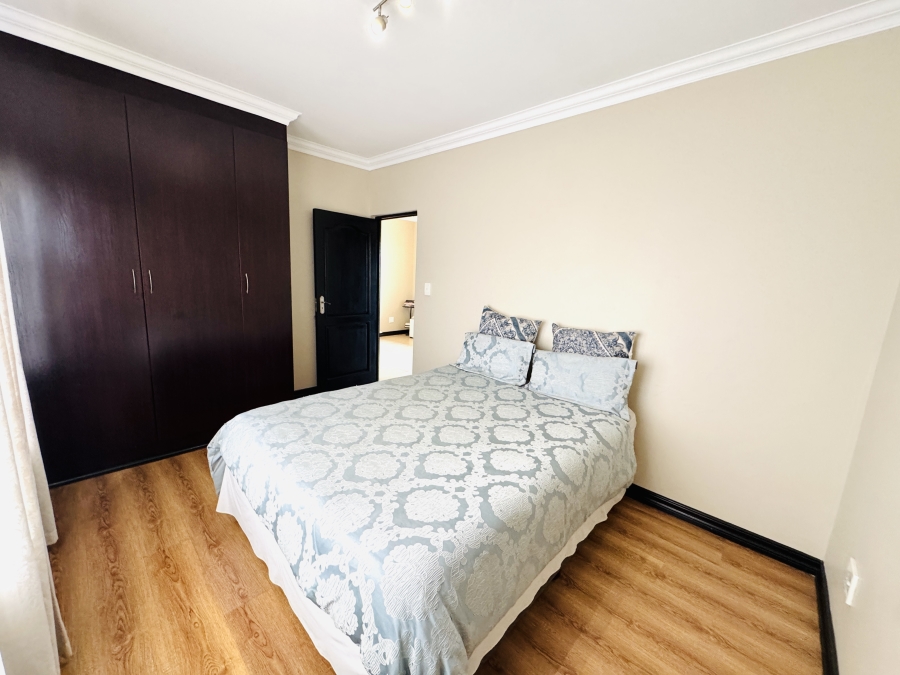 3 Bedroom Property for Sale in Thatchfield Hills Gauteng