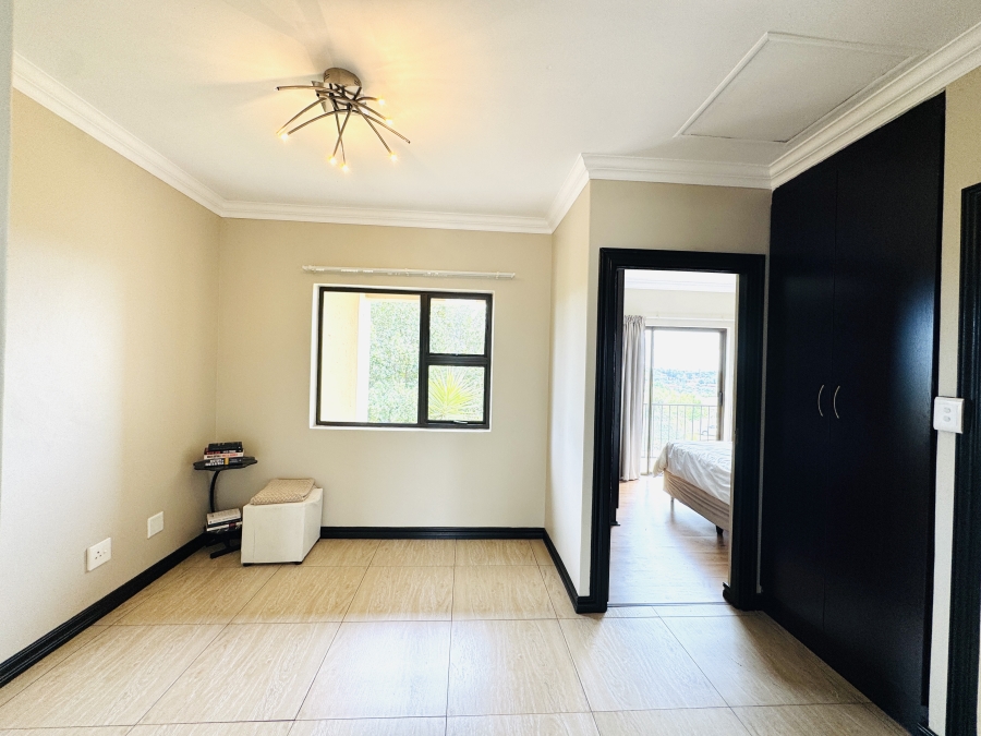 3 Bedroom Property for Sale in Thatchfield Hills Gauteng