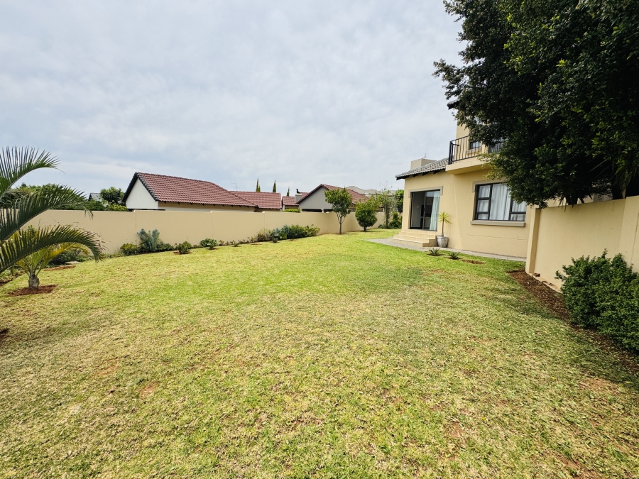 3 Bedroom Property for Sale in Thatchfield Hills Gauteng